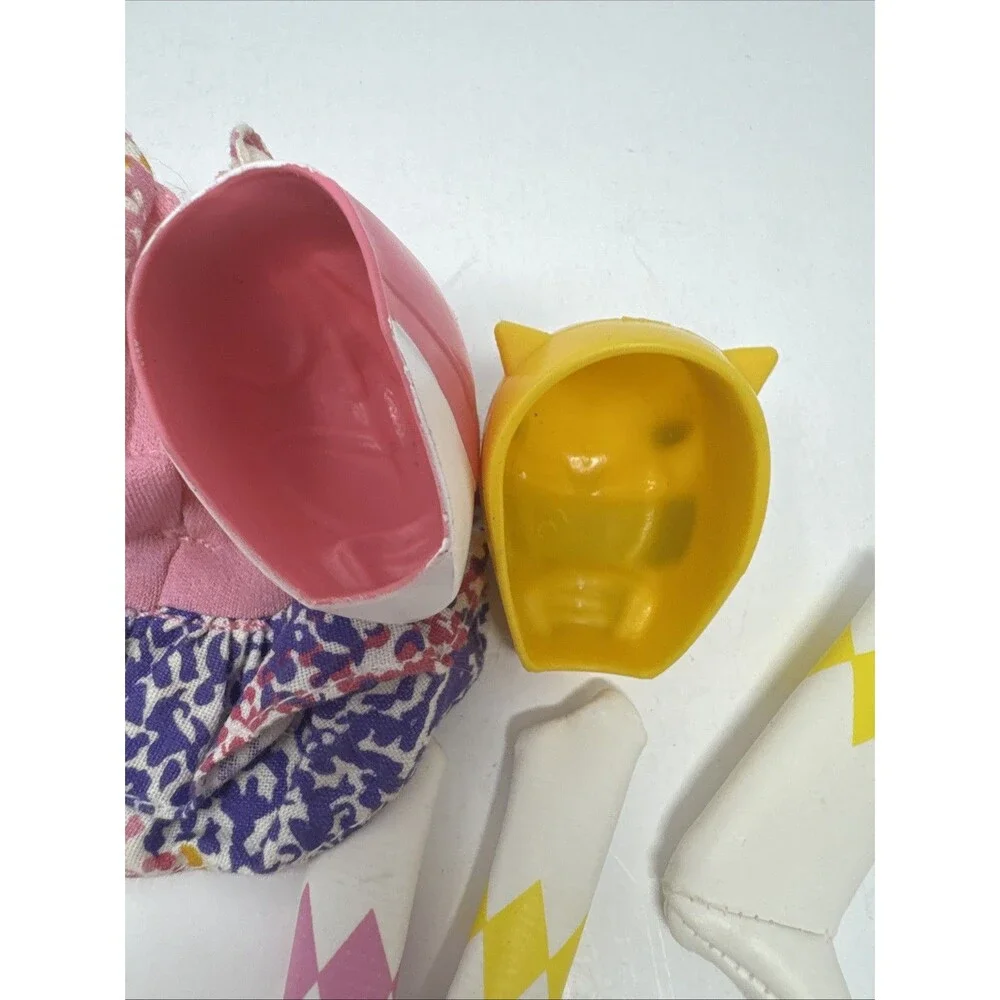 Pink Power Ranger Doll Kimberly & Trini Yellow Helmet 1994 Bandai Replacement